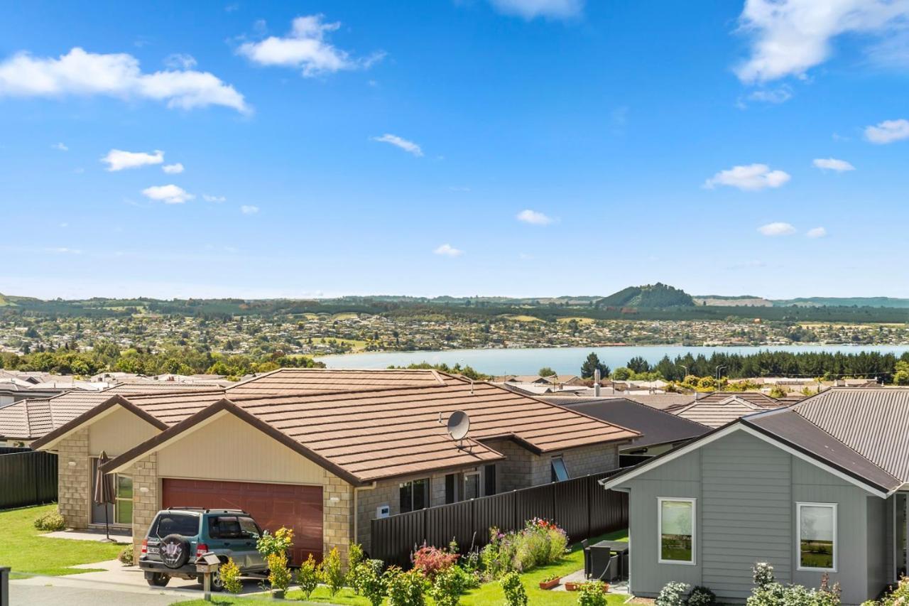 Blue Dun Views - Taupo Apartamento Exterior foto